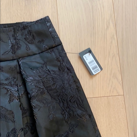 RW&Co Skirt Black Floral New with Tags - Picture 2 of 6